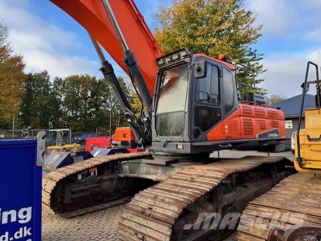 Doosan DX 530 LC-5 Гусеничні екскаватори