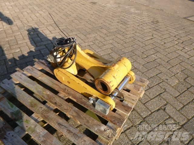 CAT M318/M320/M322 Бони і ковші
