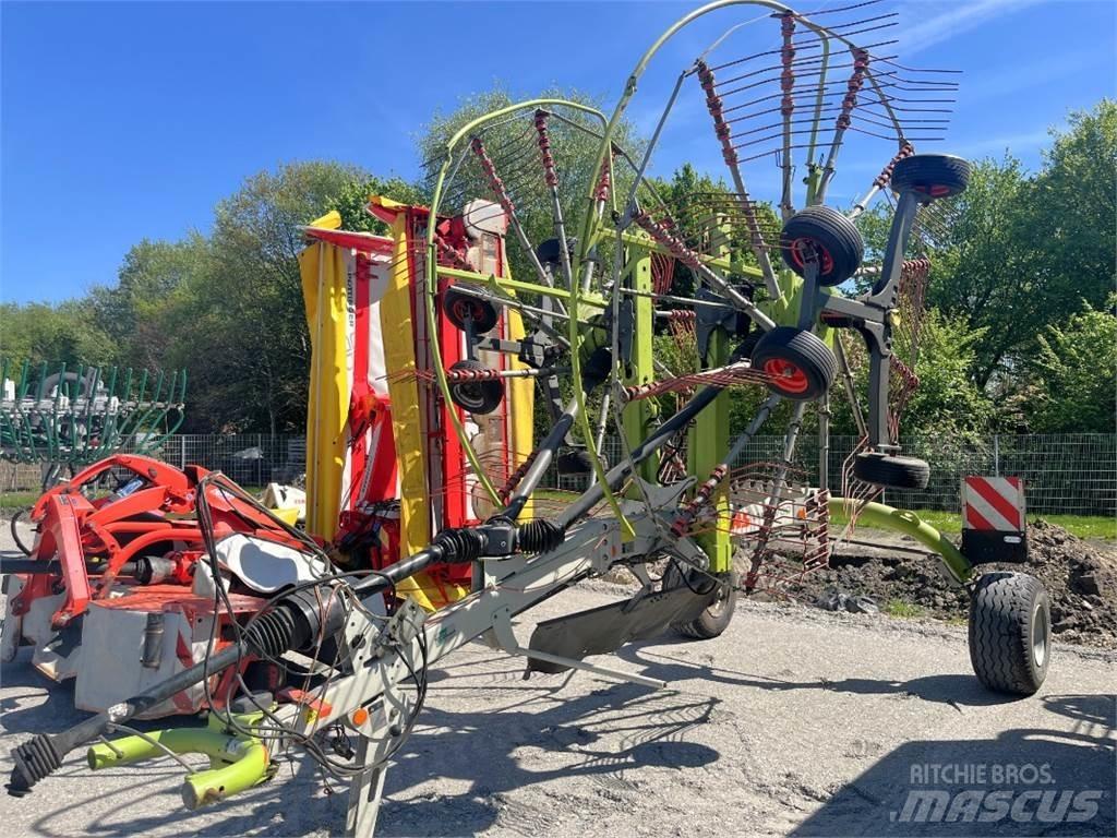 CLAAS LINER 2700 Прибиральні комбайни