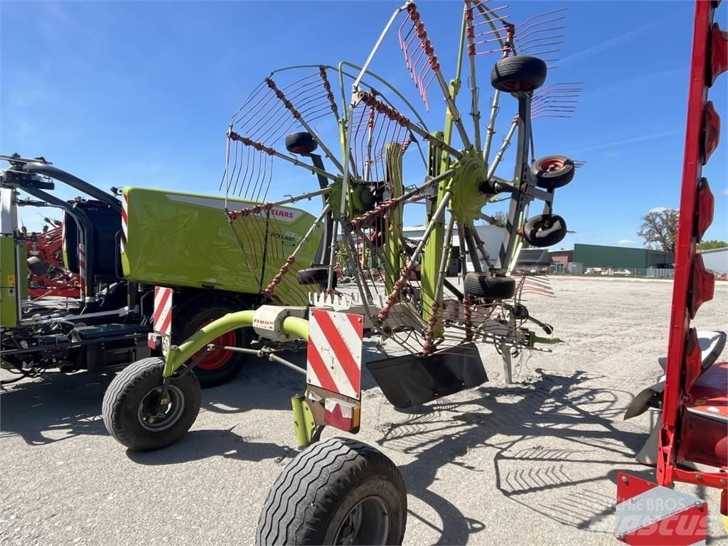 CLAAS LINER 2700 Прибиральні комбайни