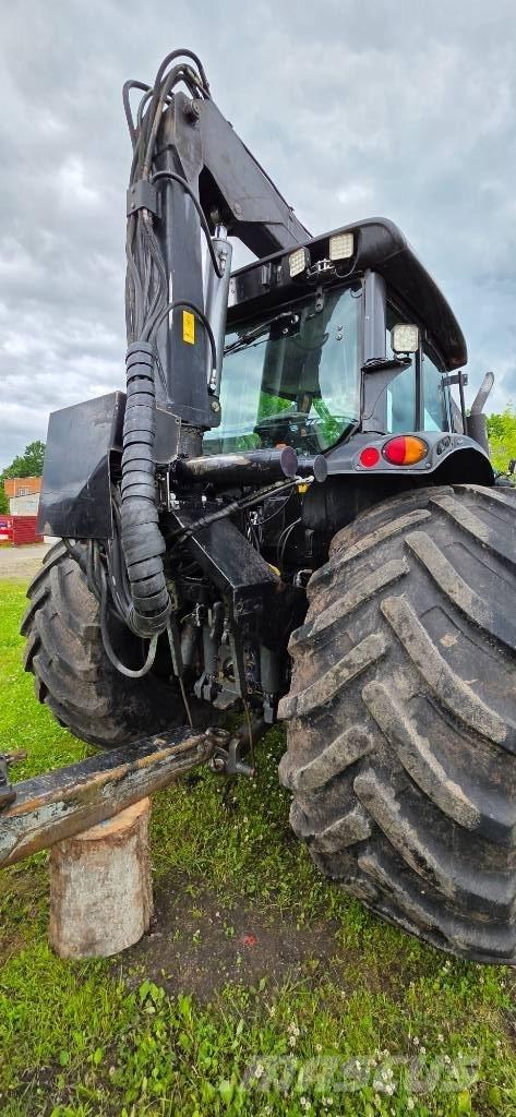 Valtra N 101 HT Трельовочні трактора