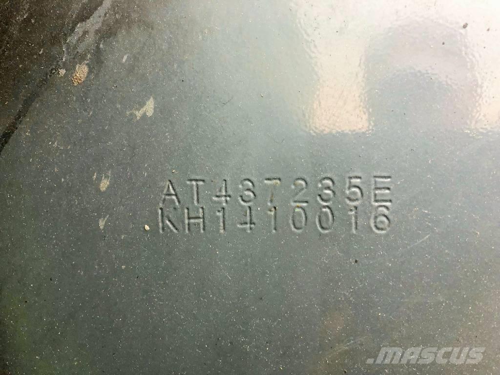 John Deere 903M Валочно-пакетувальні машини