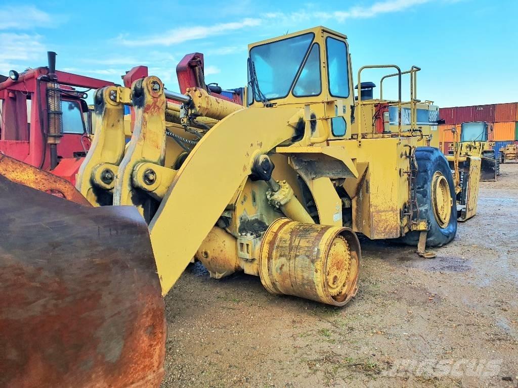 CAT 988 F II Фронтальні навантажувачі