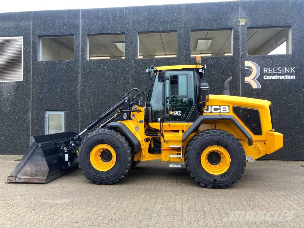 JCB 437 HT Фронтальні навантажувачі