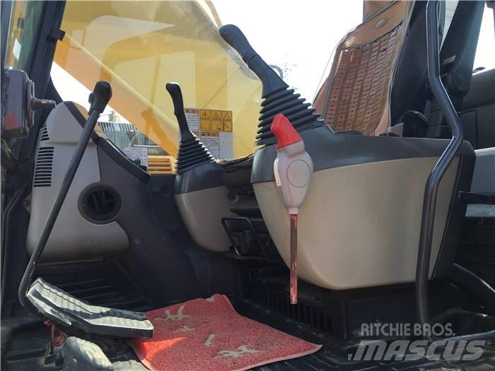 Komatsu PC 200-8 Гусеничні екскаватори