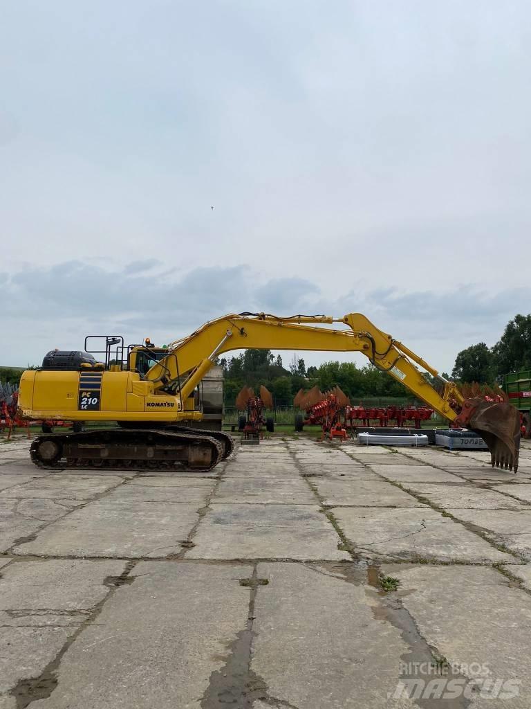 Komatsu PC 210 LC Гусеничні екскаватори