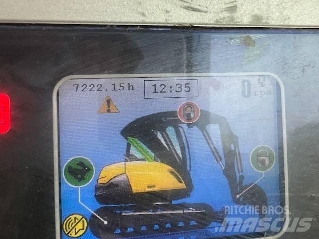 Mecalac 8 M CR Середні екскаватори 7т. - 12т.