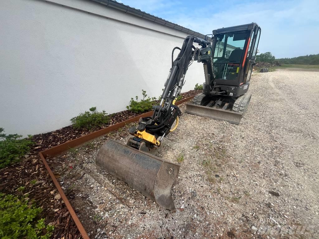 Volvo ECR 25 D Міні-екскаватори < 7т
