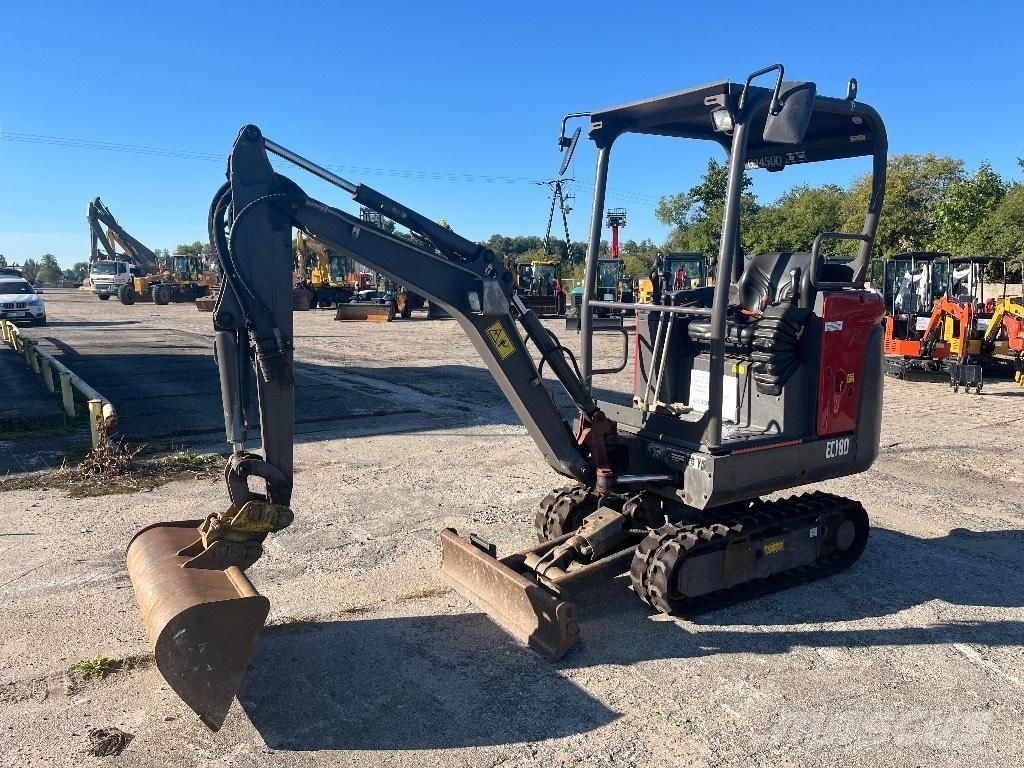 Volvo EC18D Міні-екскаватори < 7т