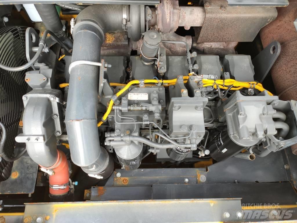 Komatsu PC450-8 Гусеничні екскаватори