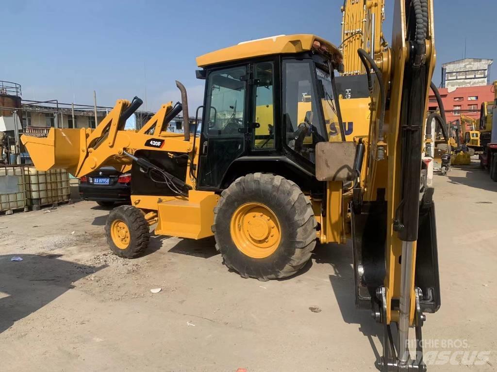 CAT 420 F Екскаватори-навантажувачі