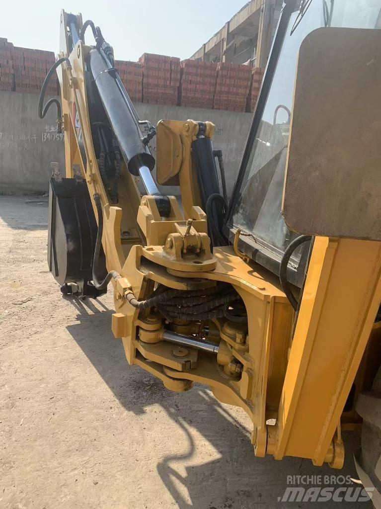 CAT 420 F Екскаватори-навантажувачі