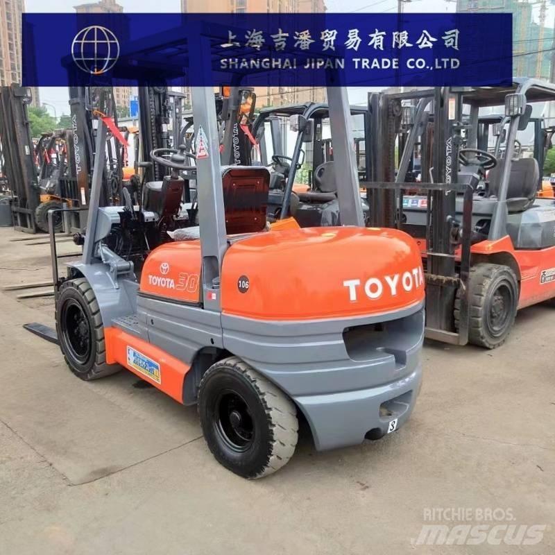 Toyota 6 F Дизельні навантажувачі