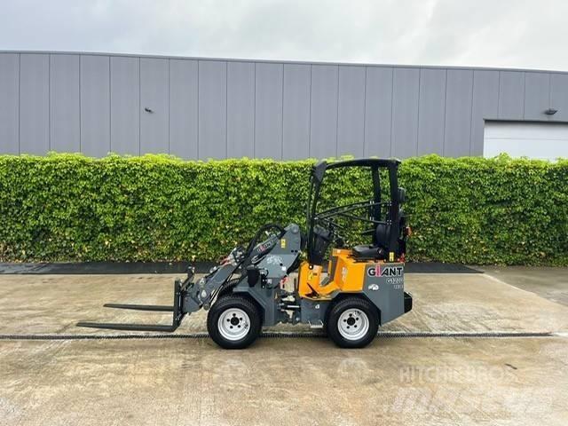 GiANT G 1200 TELE Фронтальні навантажувачі