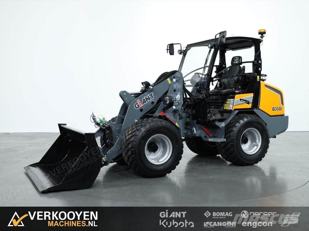 GiANT G3500 Фронтальні навантажувачі