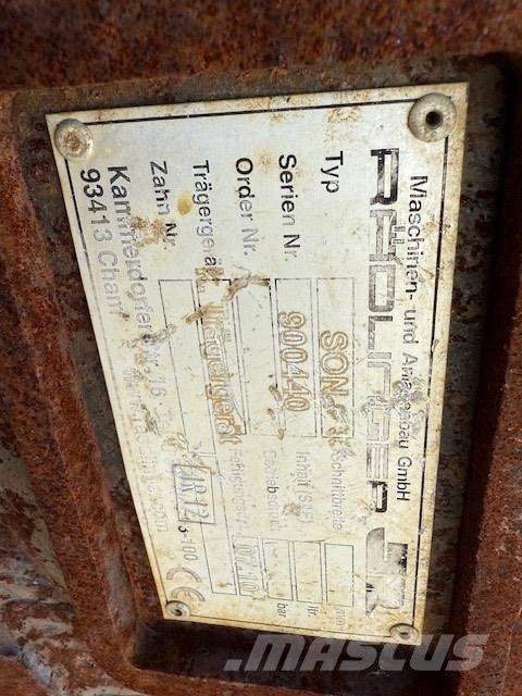CAT 323 USED BUCKET Траншейні екскаватори