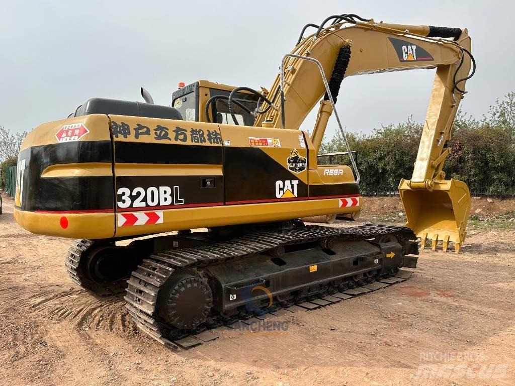 CAT 320 B L Гусеничні екскаватори