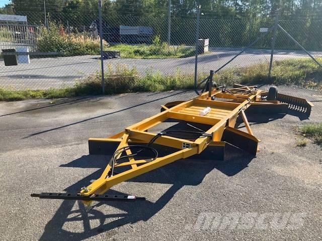 Vreten V3-220 Дорожні праски