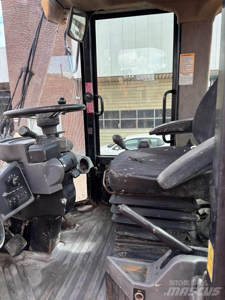 CAT 924 G Фронтальні навантажувачі
