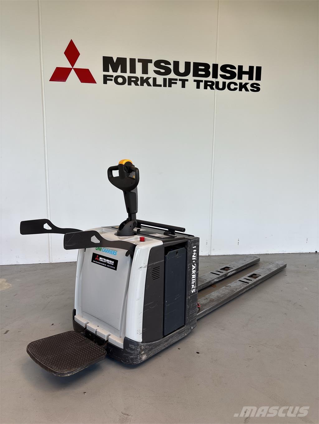 UniCarriers PMR200 Візки із платформою для оператора