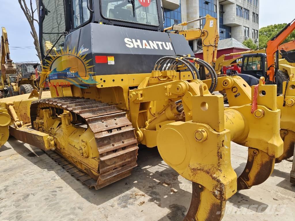 Shantui SD 22 Гусеничні бульдозери
