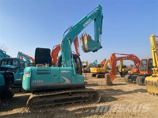 Kobelco SK 130 Гусеничні екскаватори