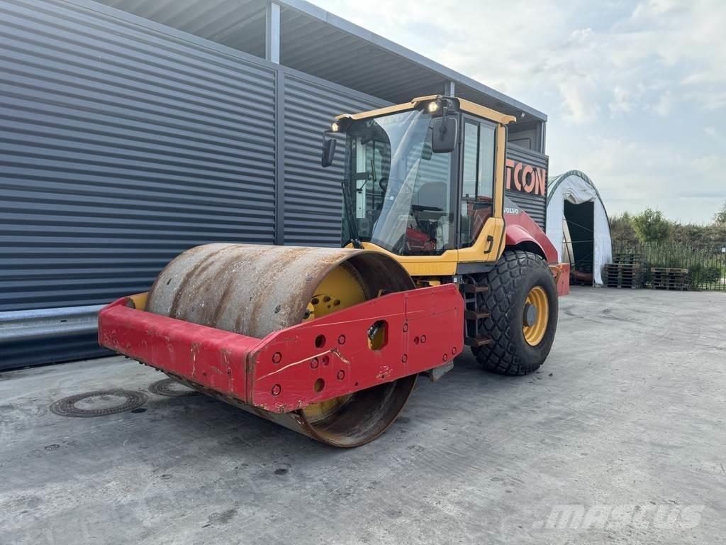 Volvo SD135B Грунтові котки