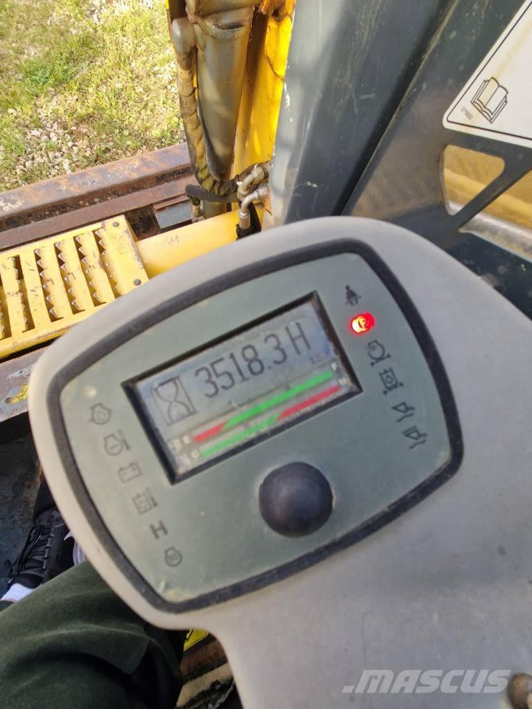 Gehl RT 210 Гусеничні вантажники