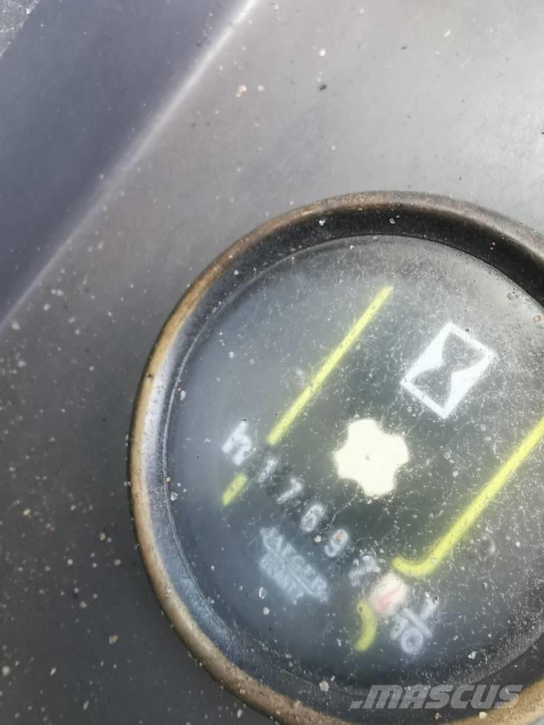 CASE WX 150 Колісні екскаватори