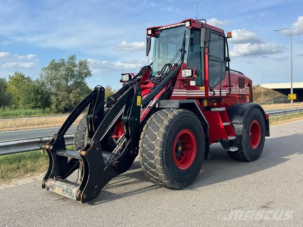 Ljungby L11 Фронтальні навантажувачі