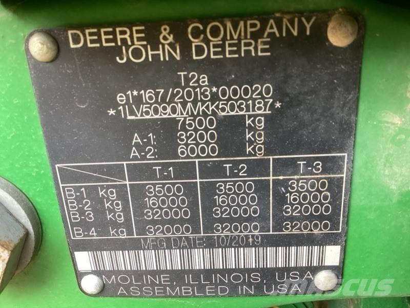 John Deere 5090M Трактори