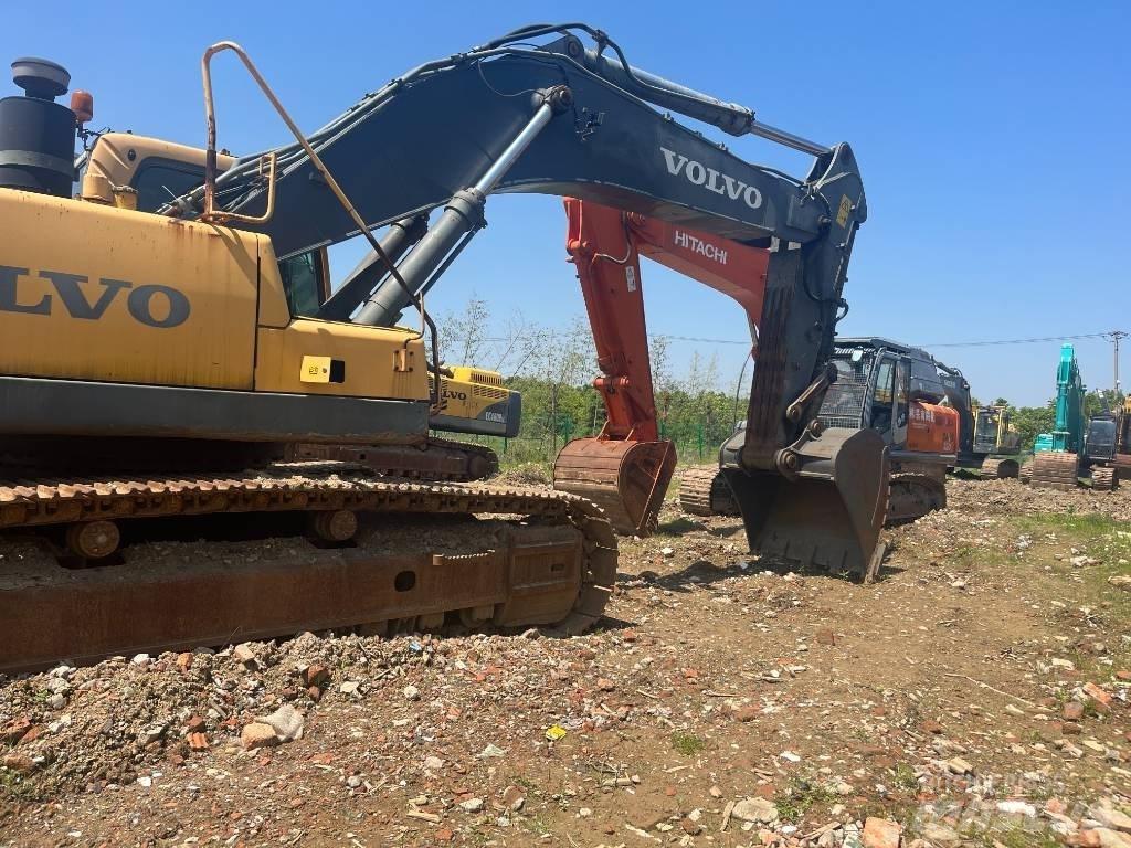 Volvo EC 460 B LC Гусеничні екскаватори