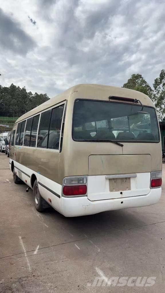 Toyota Coaster Міжміські автобуси