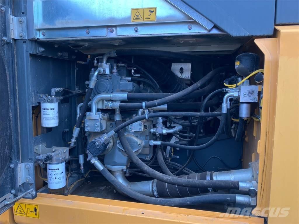 Liebherr R934 Гусеничні екскаватори