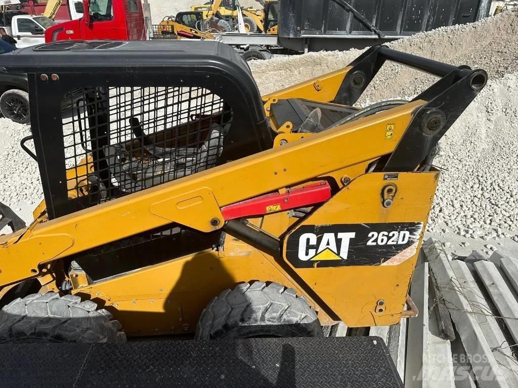 CAT 262 D Міні-навантажувачі