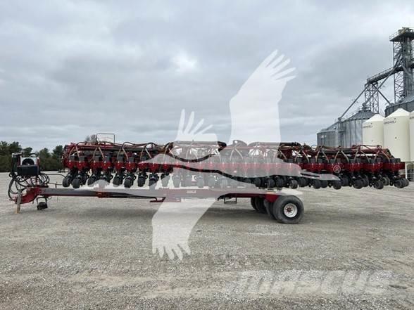 Case IH 1200 Cажалки