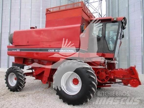 Case IH 1660 Зернозбиральні комбайни