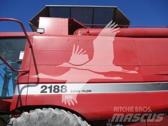 Case IH 2188 Зернозбиральні комбайни
