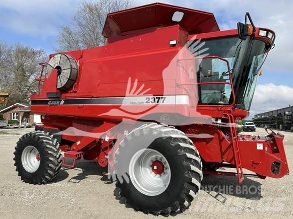Case IH 2377 Зернозбиральні комбайни