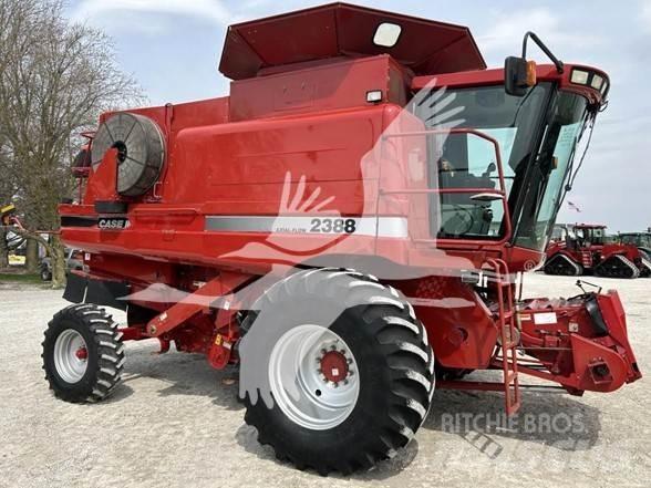 Case IH 2388 Зернозбиральні комбайни