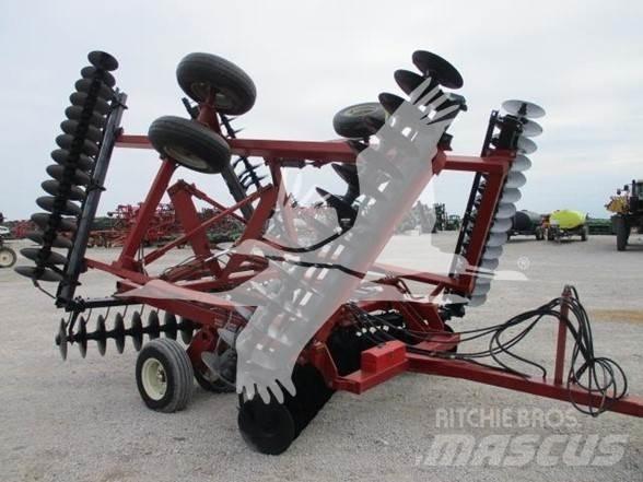 Case IH 496 Дискові борони