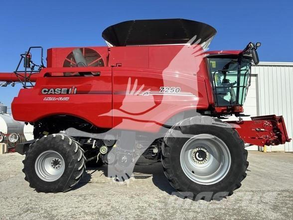 Case IH 7250 Зернозбиральні комбайни