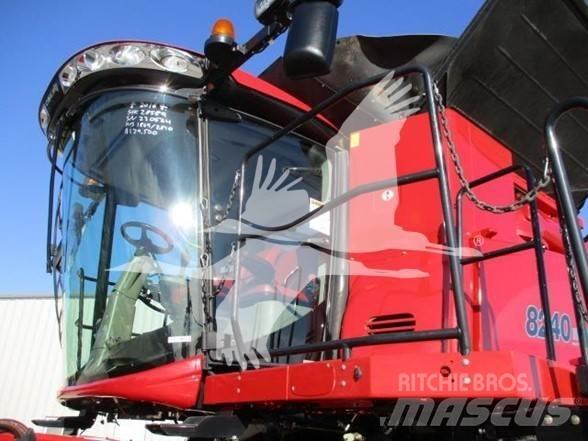 Case IH 8240 Зернозбиральні комбайни