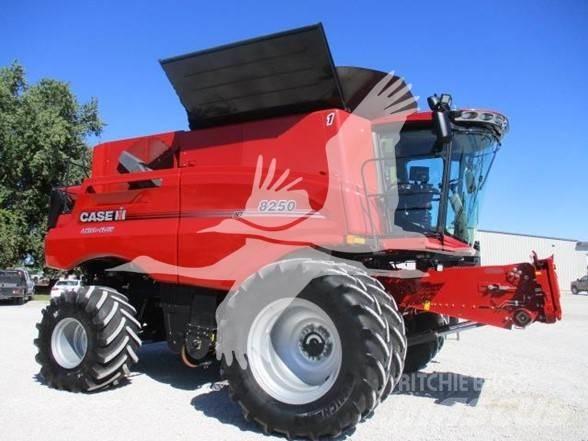 Case IH 8250 Зернозбиральні комбайни