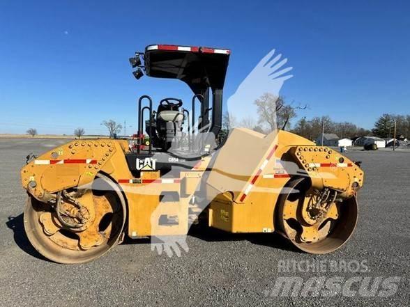 CAT CB54 Грунтові котки