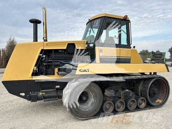 CAT CH65 Трактори