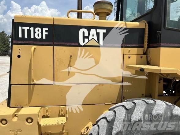 CAT IT18F Фронтальні навантажувачі