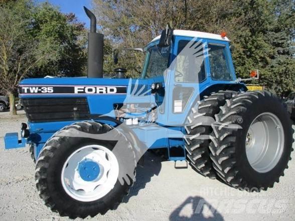 Ford TW35 Трактори