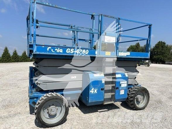 Genie GS4390RT Підйомники-ножиці