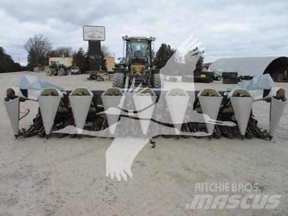 Gleaner 3000 Жатки